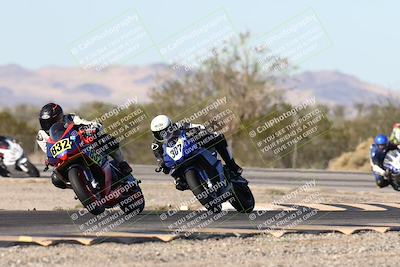 media/Dec-06-2025-CVMA (Sat) [[4a896cc04c]]/Race 6-Formula Twins-Formula 40 UL/